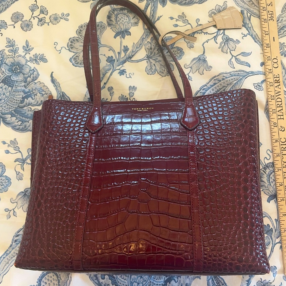 Tory Burch Perry Triple Compartment Tote